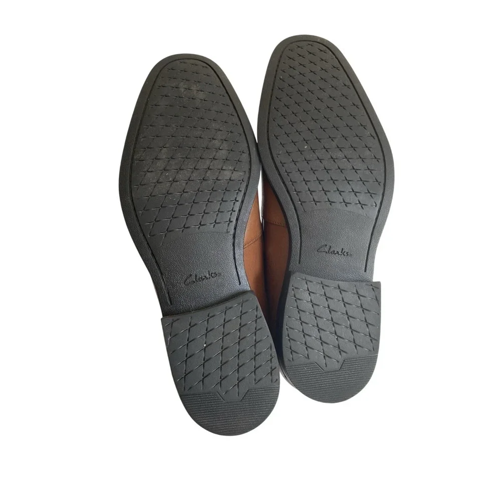 Clarks TILDEN FREE Slip-on Loafer Brown‎ Leather Shoes Mens Size 10.5 M Office